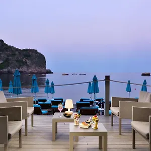 ***** Hotel La Italia